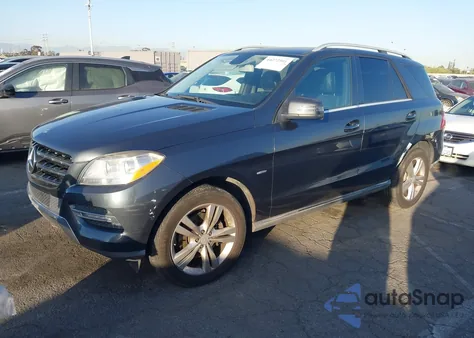 2012 Mercedes-Benz Ml 350 4Matic z USA, uszkodzony, nr VIN 4JGDA5HB5CA009708
